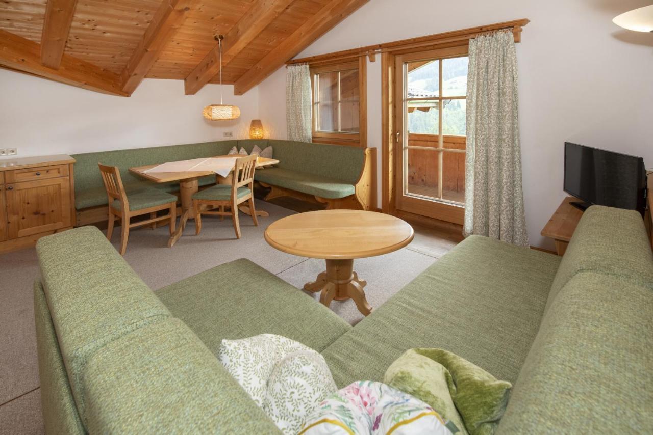 Gaestehaus Larch Алпбах Екстериор снимка
