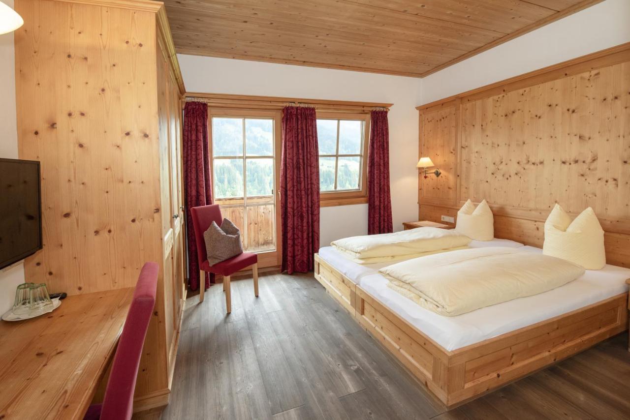 Gaestehaus Larch Алпбах Екстериор снимка