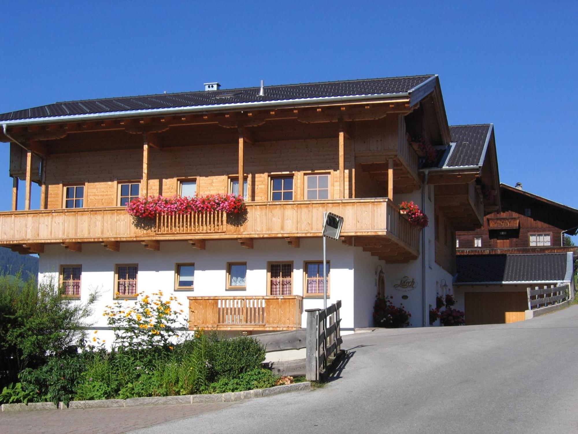 Gaestehaus Larch Алпбах Екстериор снимка