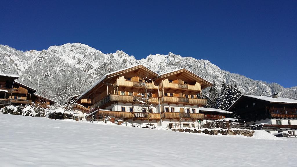 Gaestehaus Larch Алпбах Екстериор снимка